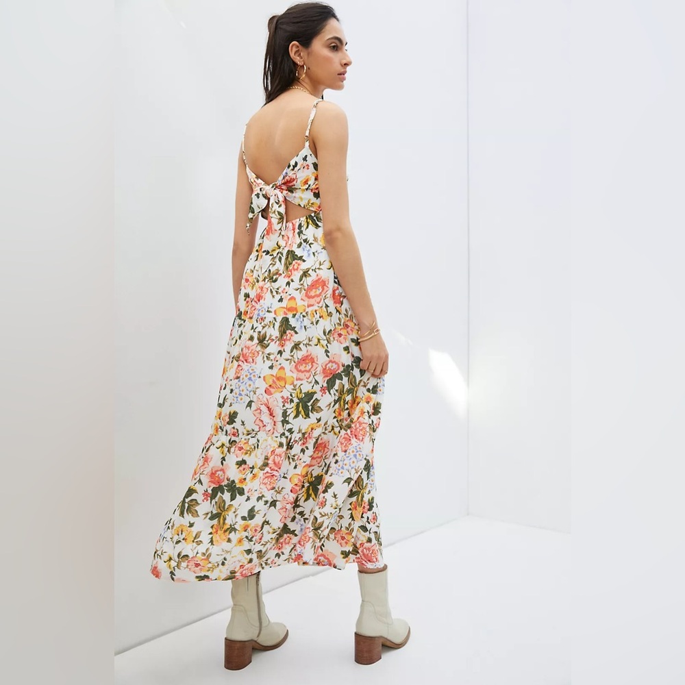 Faithful the Brand•Corvina Midi Dress in Teatro
Floral Print Size 2/XS - Picture 3 of 11